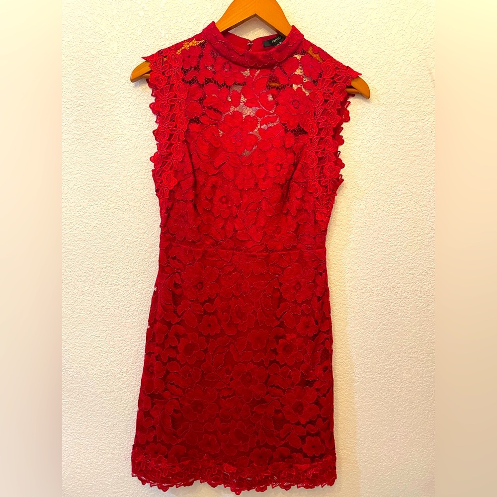 Forever 21 Red Floral Lace Midi Dress